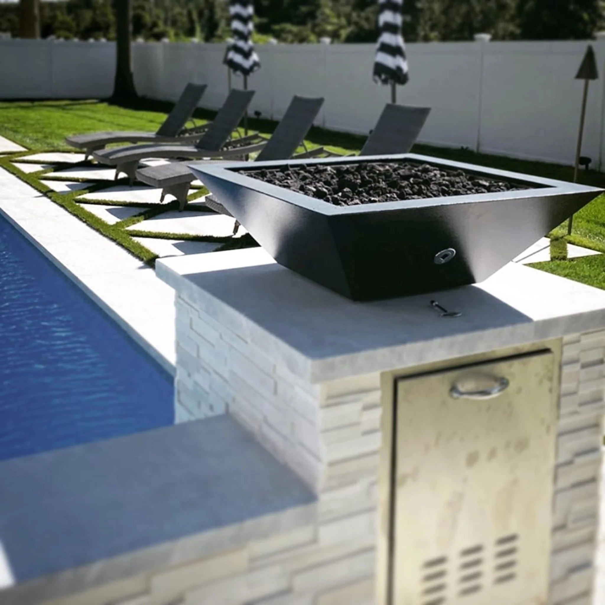 24" Square Concrete Maya Fire Bowl by The Outdoor Plus - Image 3