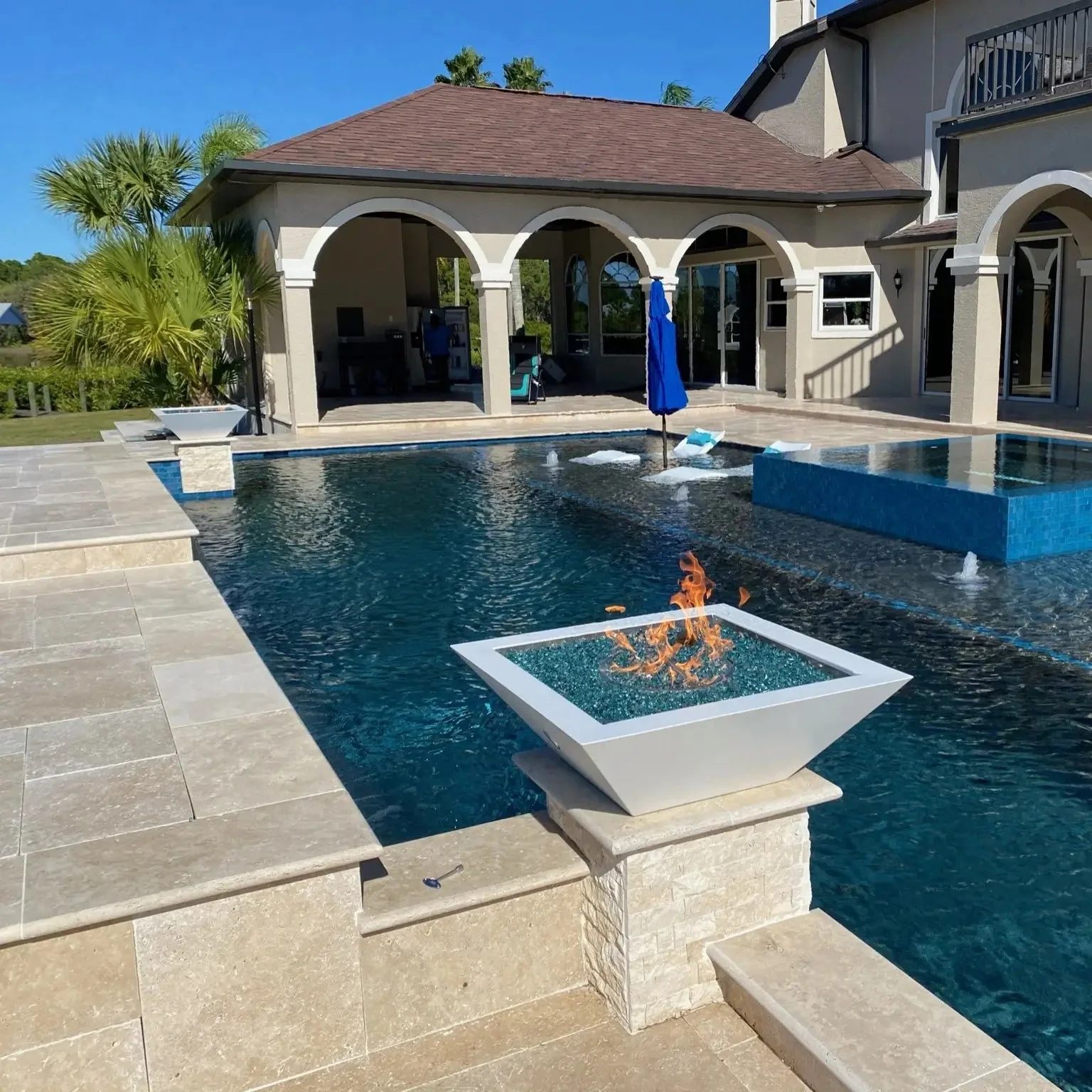 24" Square Concrete Maya Fire Bowl by The Outdoor Plus - Image 6
