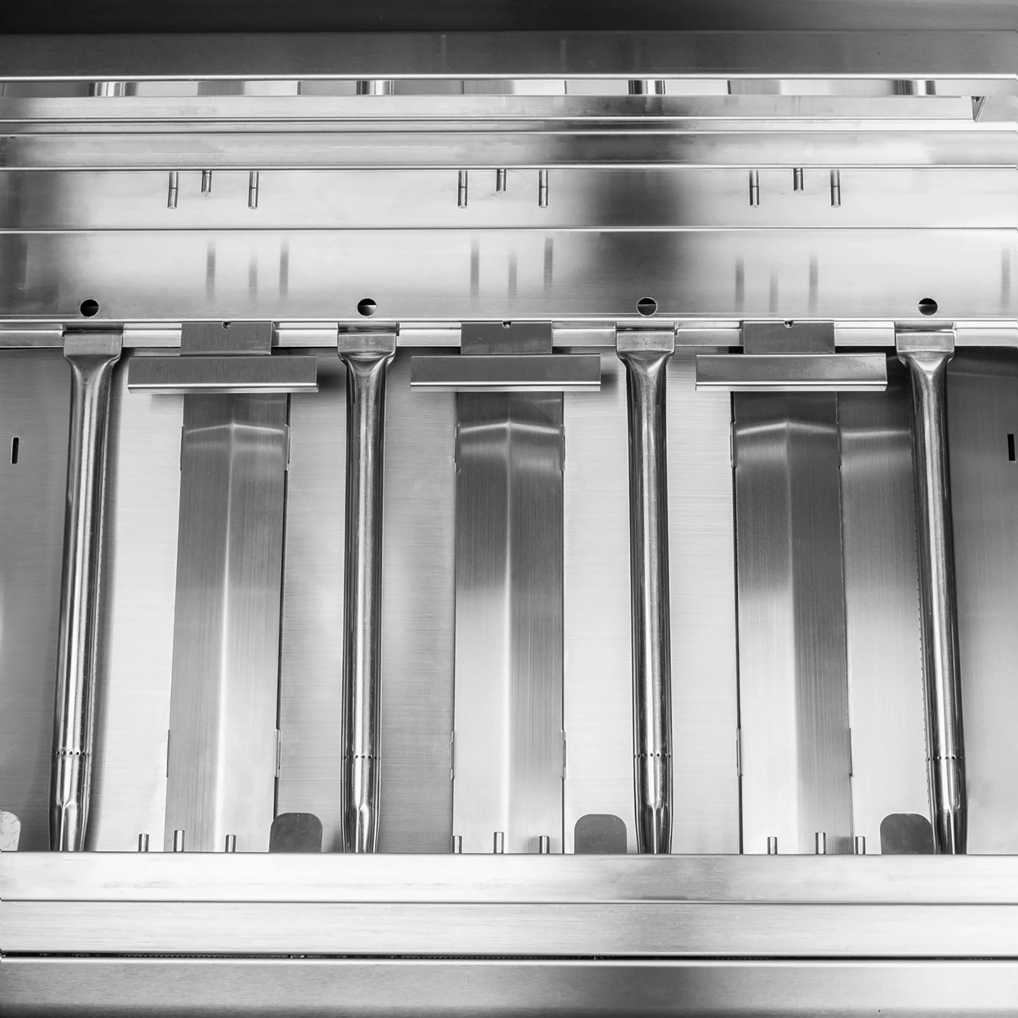 32" Blaze Prelude LBM 4-Burner Built-In Grill - Image 5