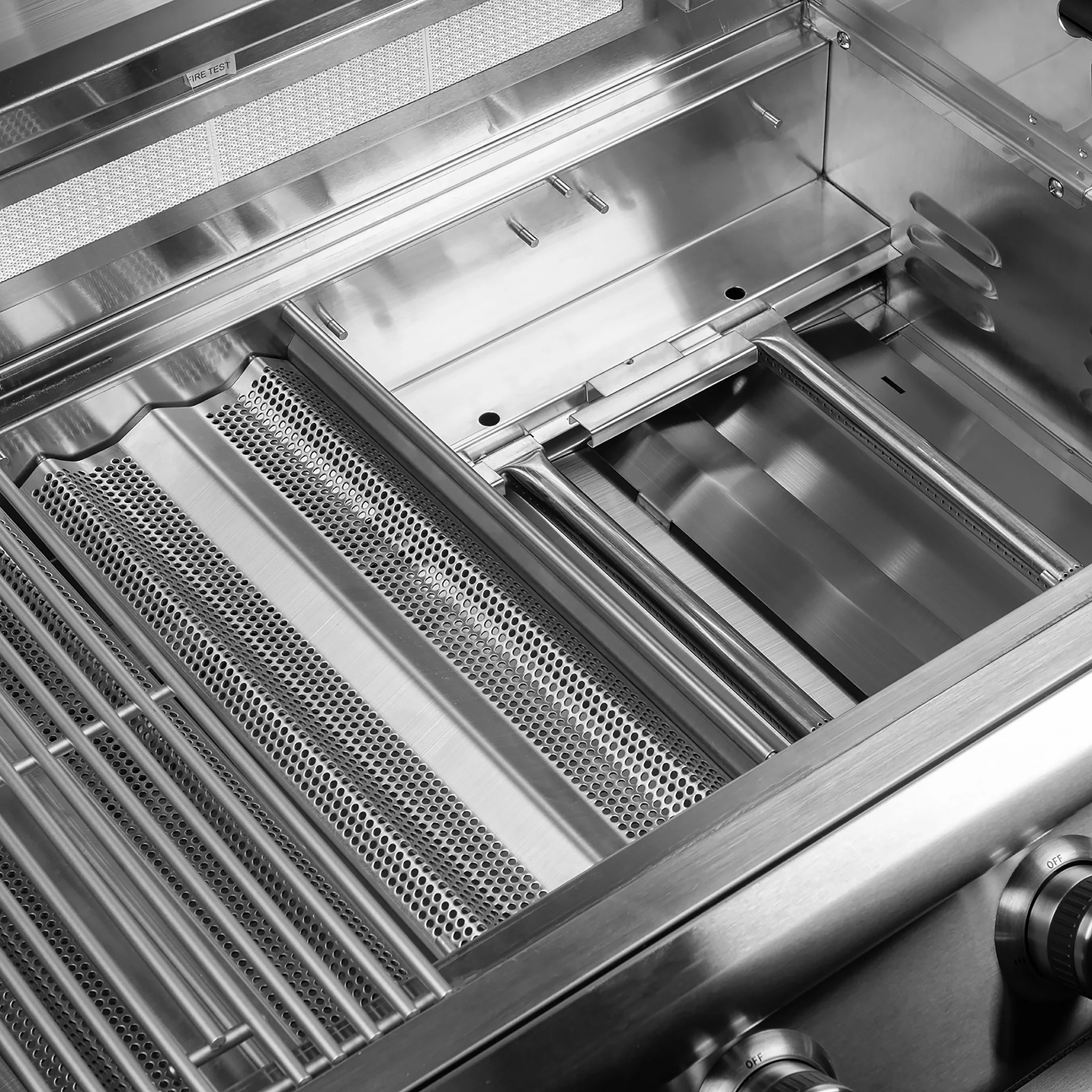 32" Blaze Prelude LBM 4-Burner Built-In Grill - Image 7