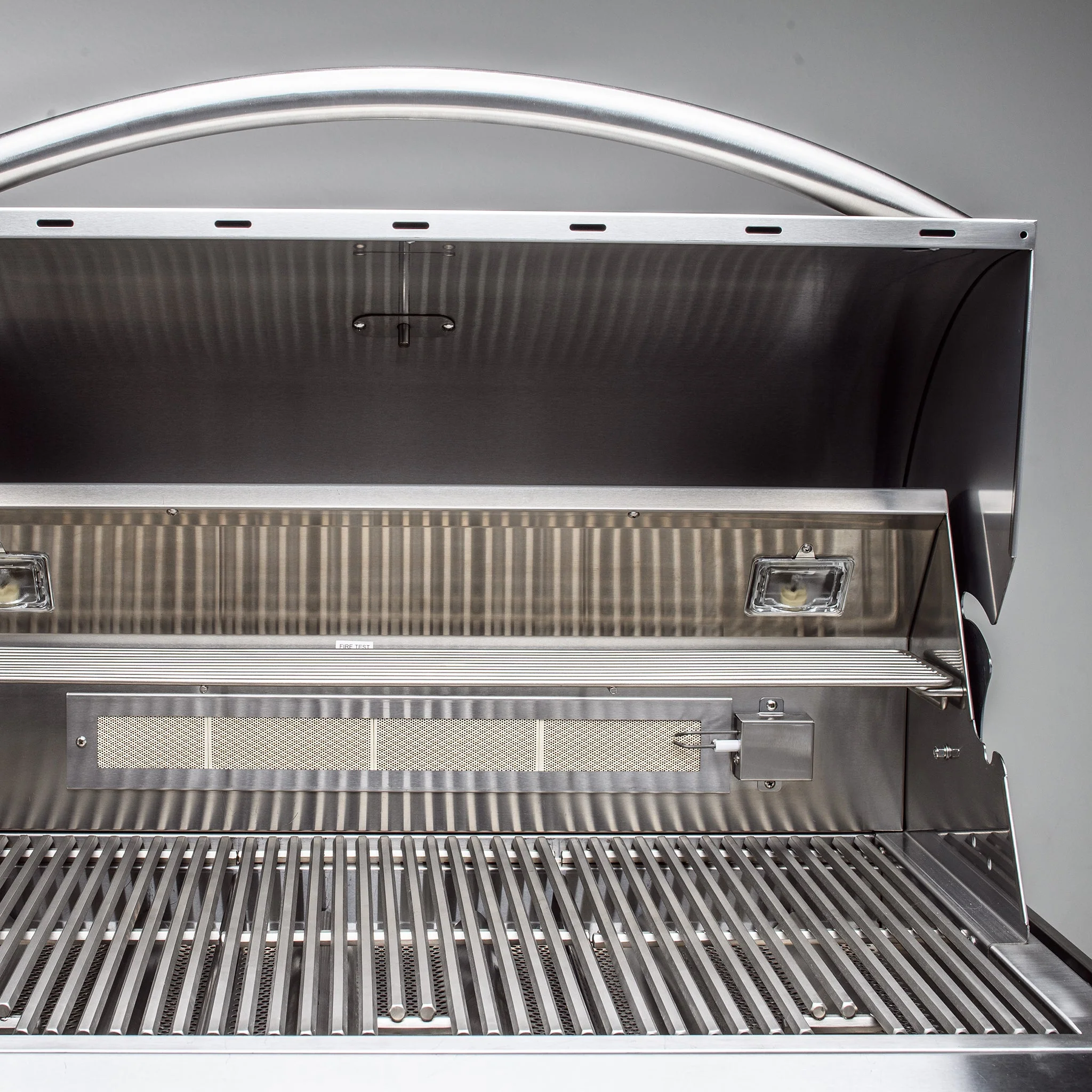 34" Blaze Professional Built-In Grill with Rear Infrared Burner - Image 3