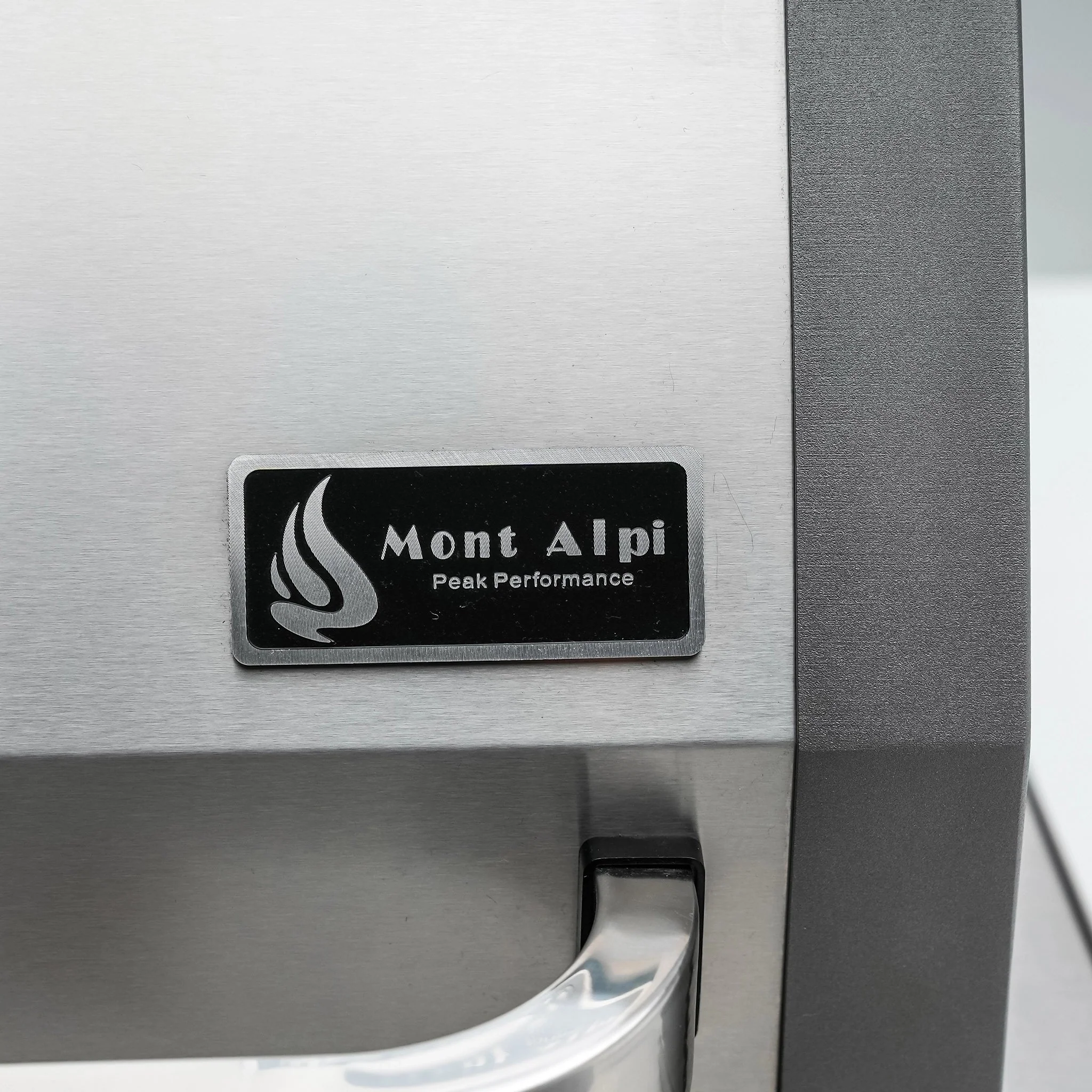 4-Burner with Rotisserie Kit 32" Stainless Steel Propane Gas Built In Grill - MABi400 by Mont Alpi - Image 12