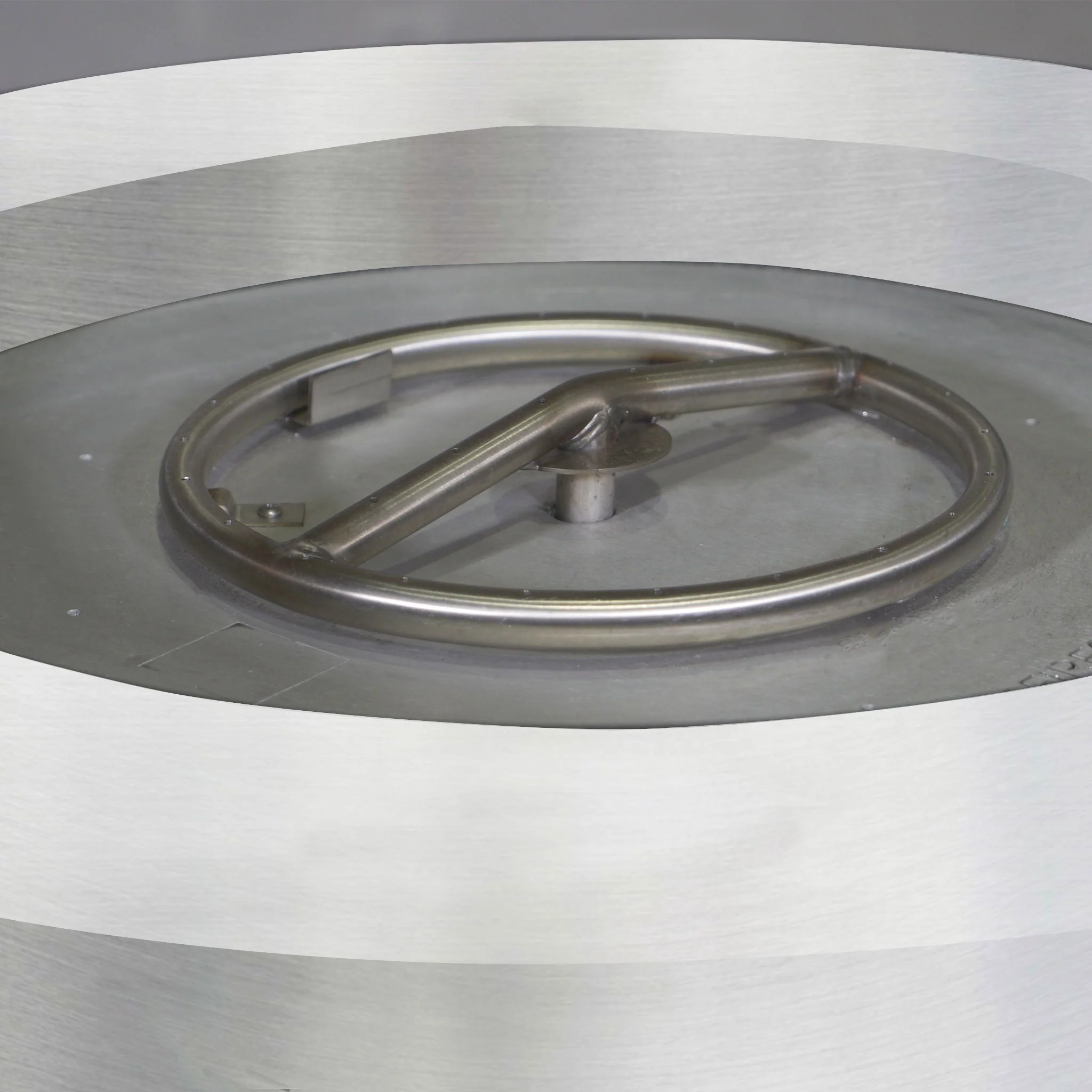 45" Round Gravity Stainless Steel Fire Pit - Natural Gas - 110V Electronic Ignition System by Starfire Designs - Image 5