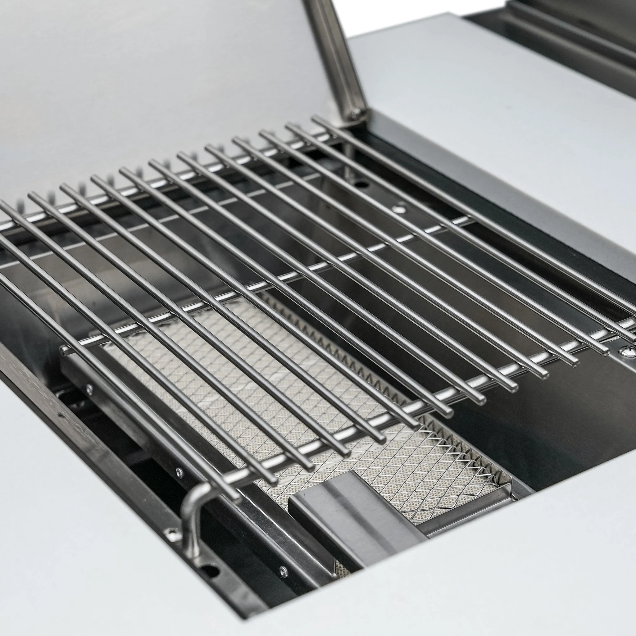 6-Burner 90 Degree Corner with Beverage Center and Side Burner Stainless Steel Propane Gas BBQ Island Grill - MAi805-90BEV by Mont Alpi - Image 11