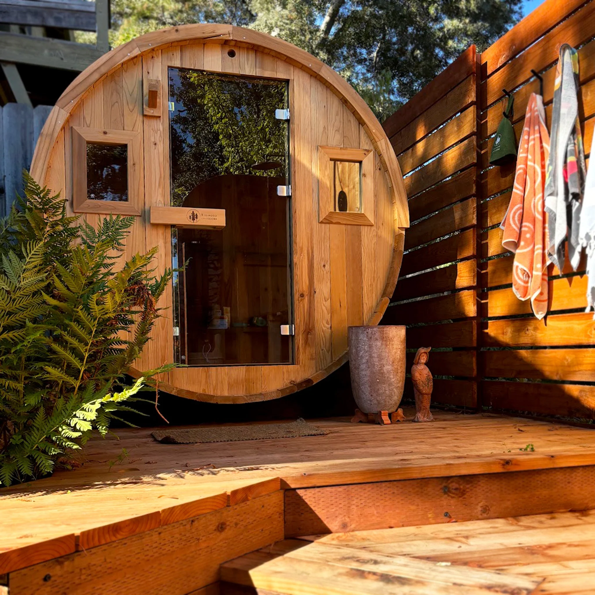 Barrel Outdoor Sauna - 6 Person w/ Harvia KIP 8kW Heater - Image 4