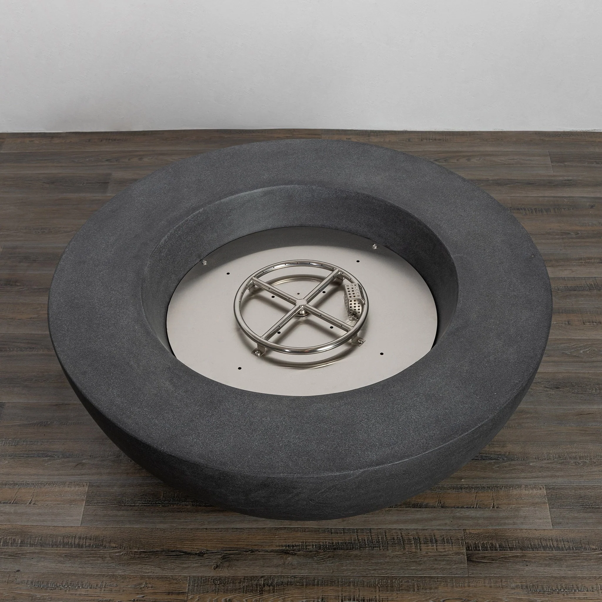 42" Round Beton Concrete (GFRC) Natural Gas Fire Pit by Starfire Designs - Image 14