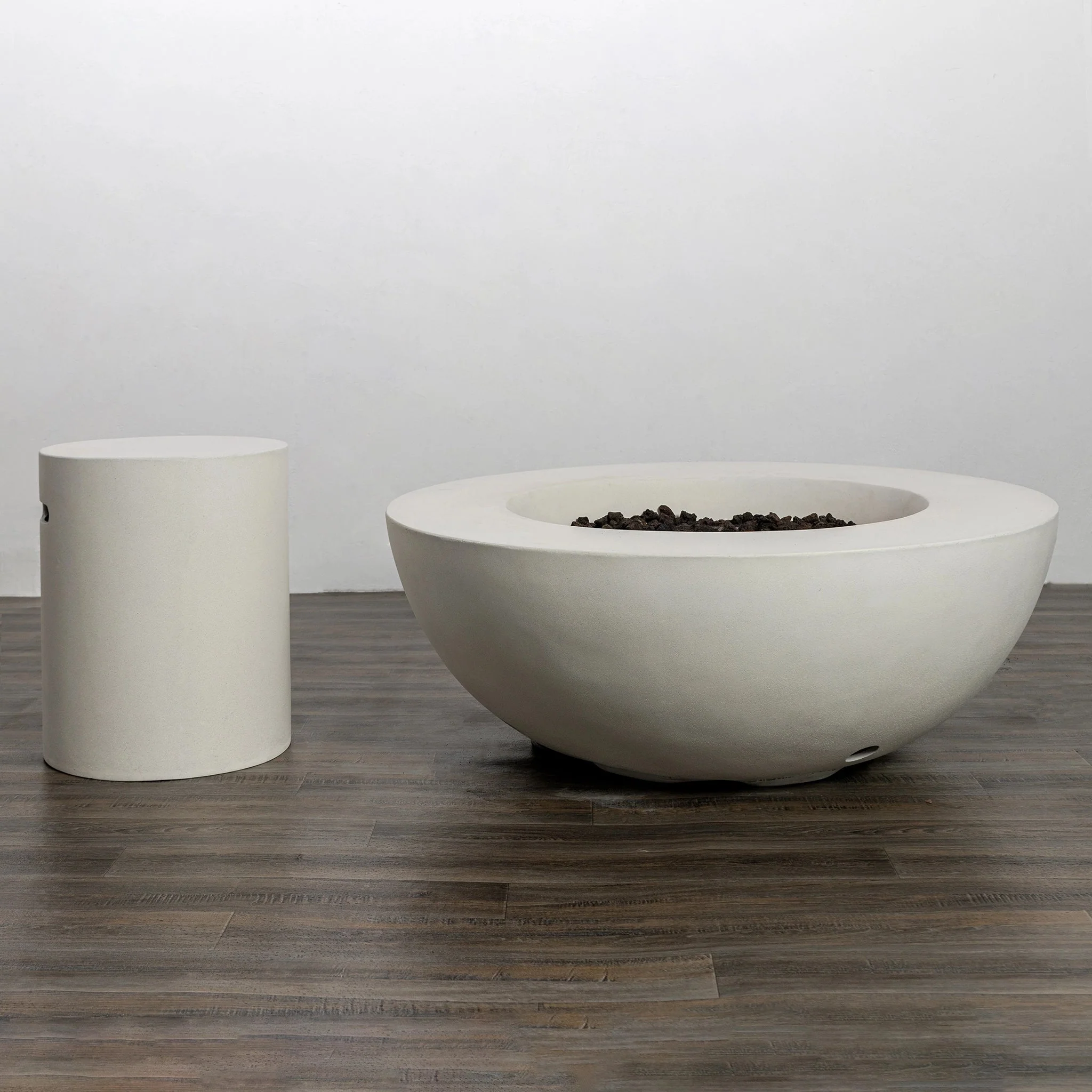 42" Round Beton Concrete (GFRC) Natural Gas Fire Pit by Starfire Designs - Image 36
