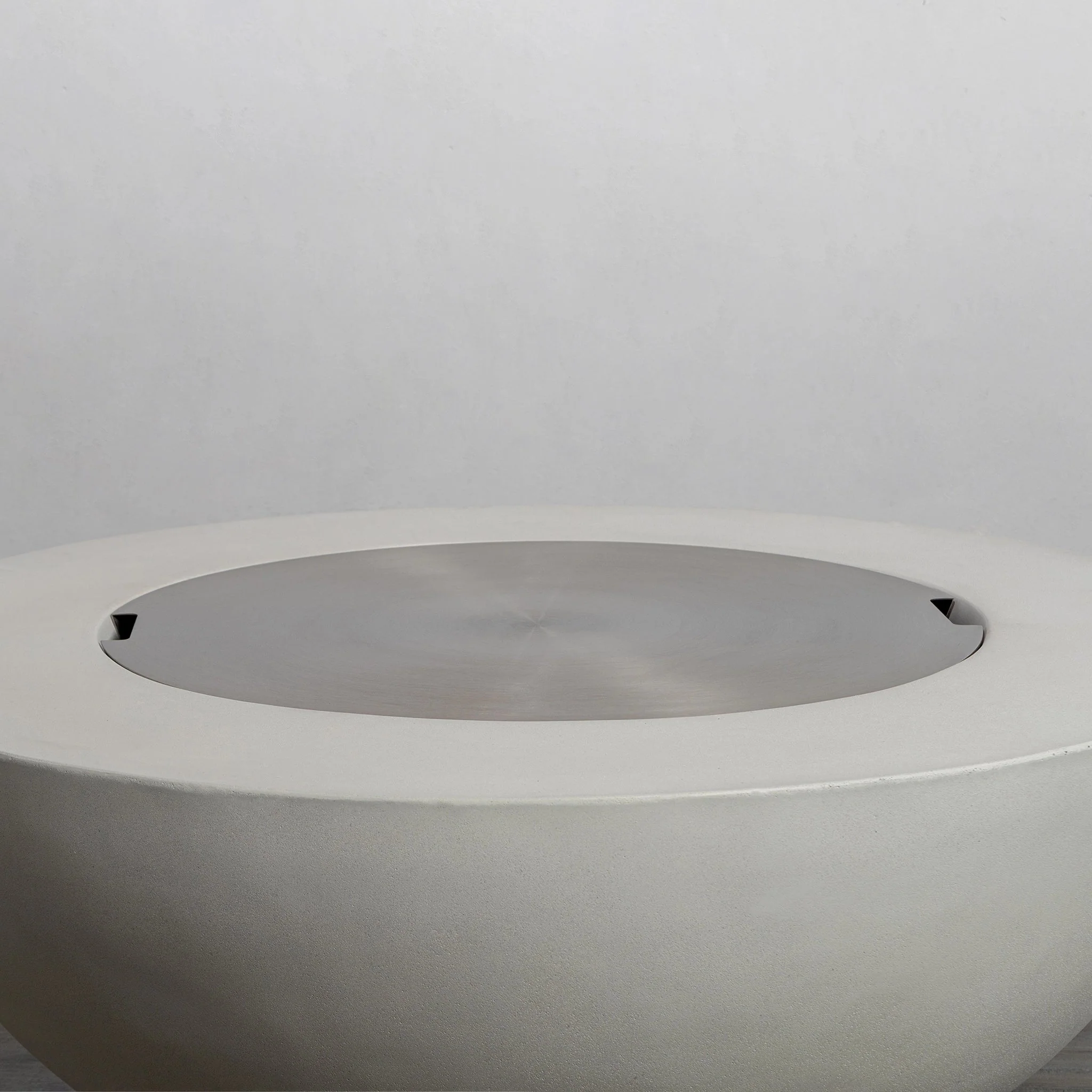 42" Round Beton Concrete (GFRC) Natural Gas Fire Pit by Starfire Designs - Image 38