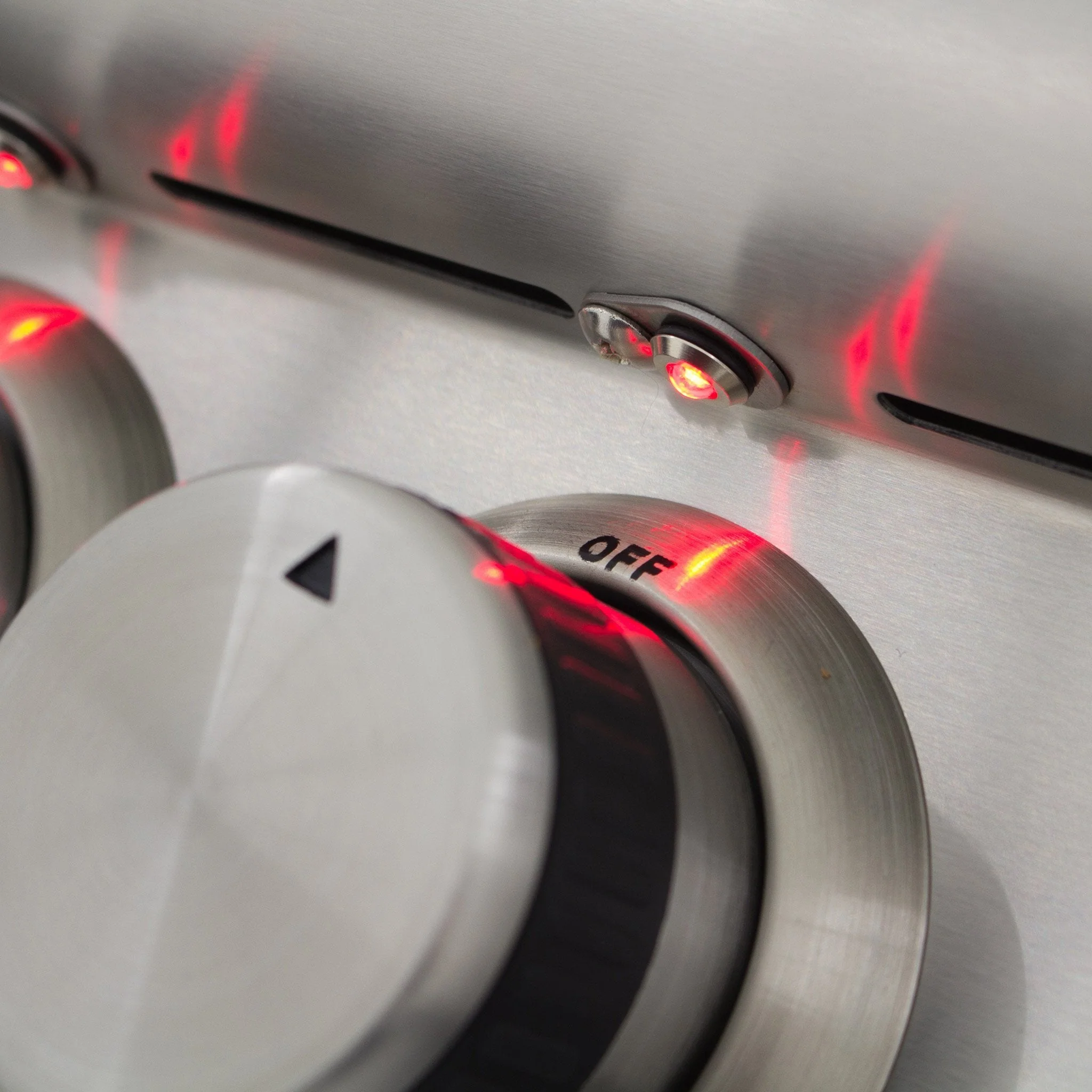 Blaze 5 Burner LTE Grill with Built-In Lights - Image 14