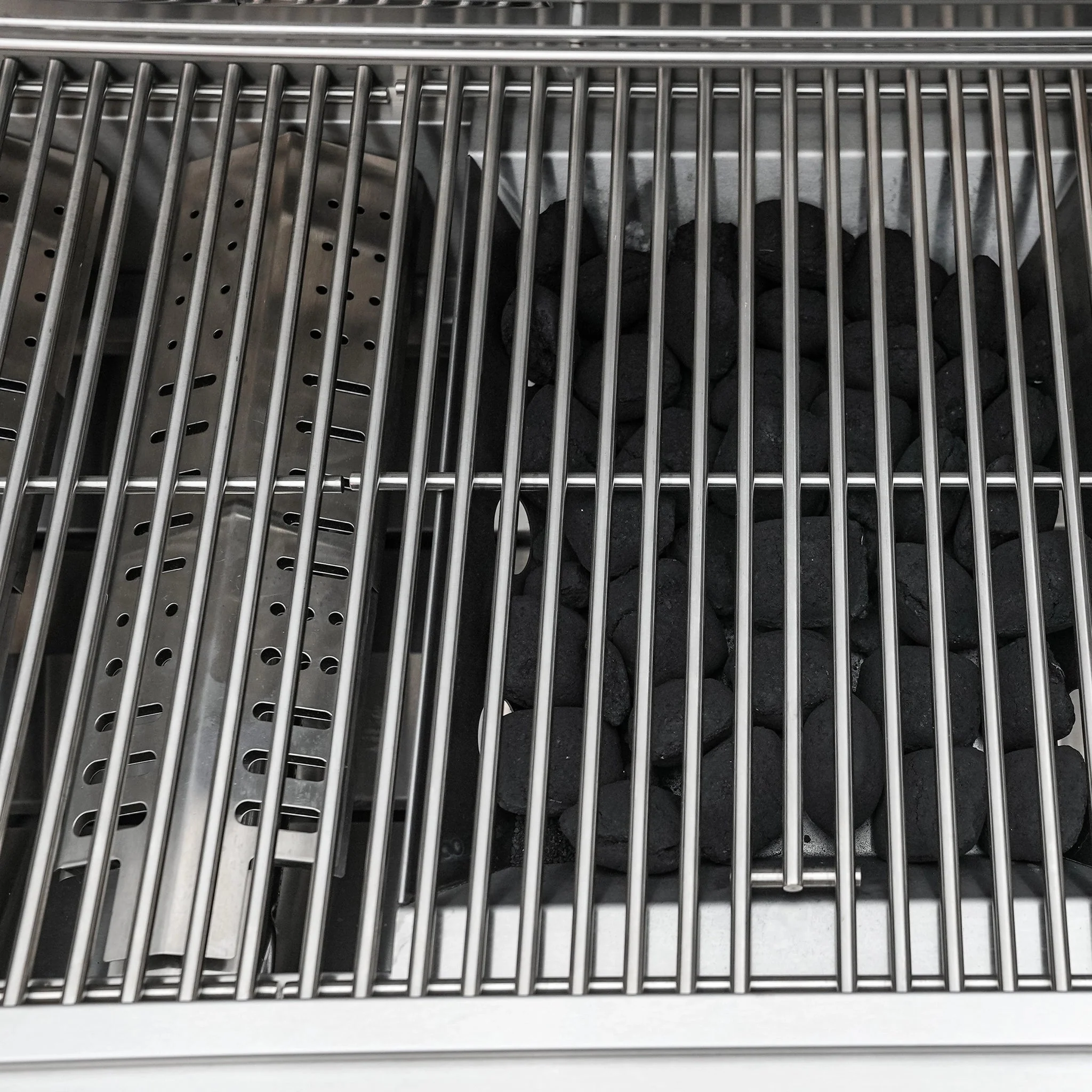 Charcoal Tray - MACT by Mont Alpi - Image 5