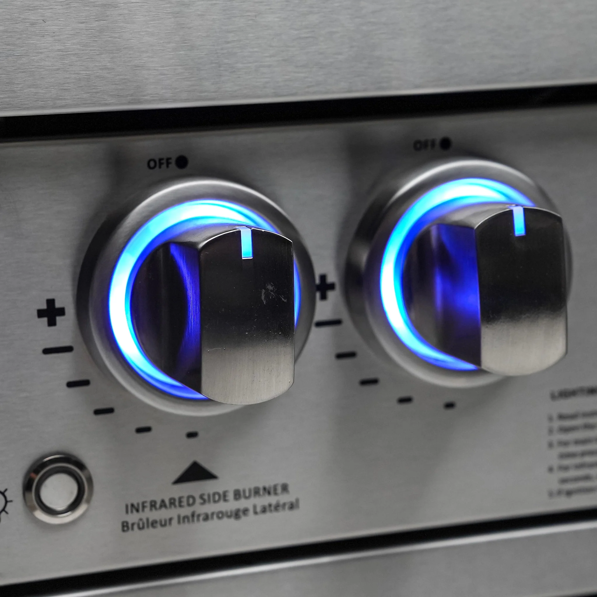 Deluxe 6-Burner 90 Degree Corner with Beverage Center Stainless Steel Propane Gas BBQ Island Grill - MAi805-D90BEV by Mont Alpi - Image 12