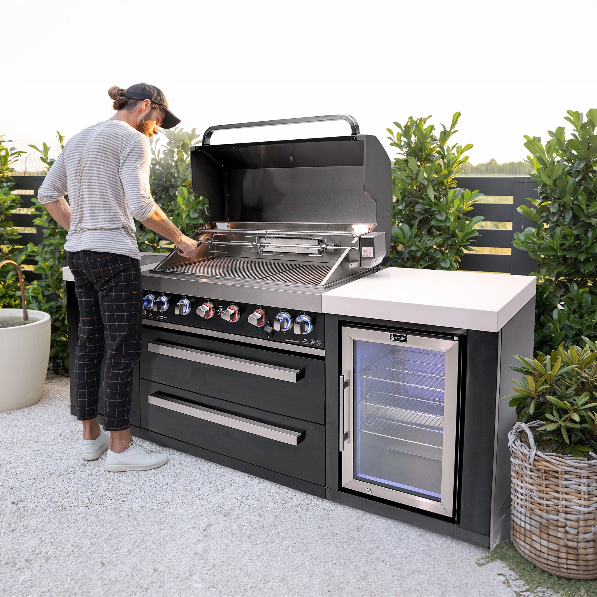 Deluxe 6-Burner with Refrigerator, Side Burner, and Rotisserie Kit Black Stainless Steel Propane Gas BBQ Island Grill - MAi805-BSSFC by Mont Alpi - Image 16