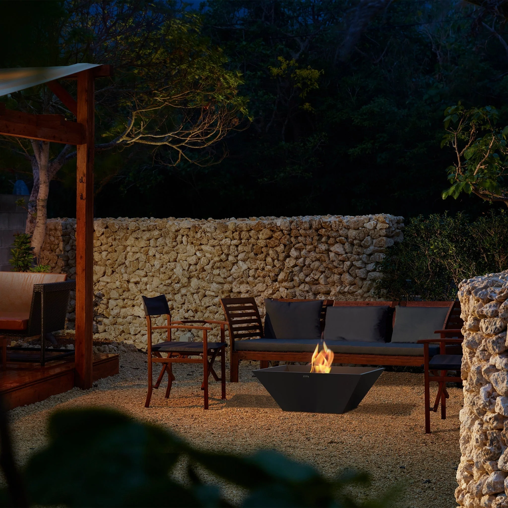 EcoSmart Fire Nova 850 Fire Pit Bowl - Natural - Black Ethanol Burner - Image 3