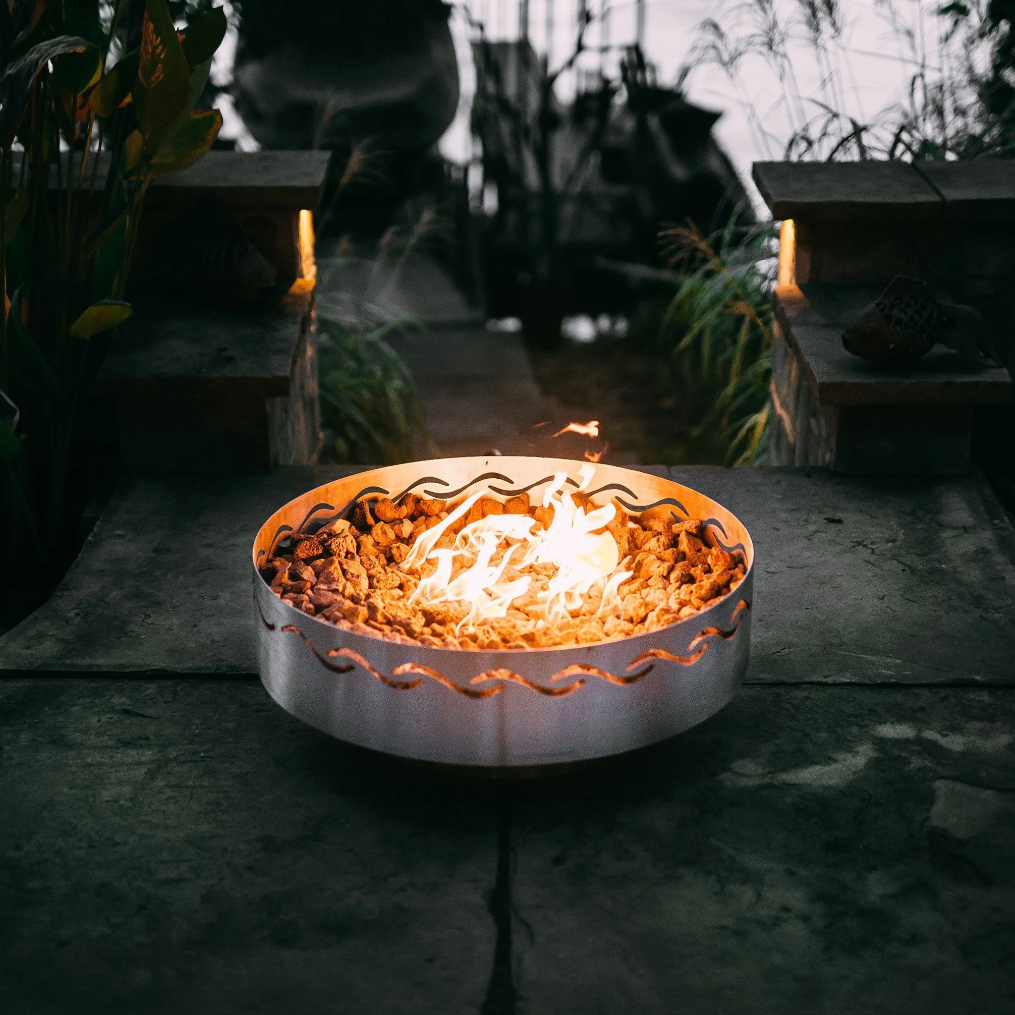 Fire Pit Art Fire Surfer Fire Pit - Image 4