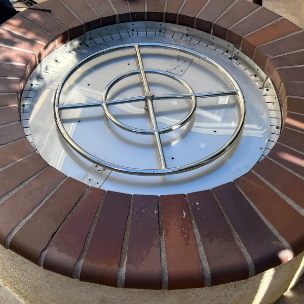 Form Fitting Fire Pit Ledge - Image 15