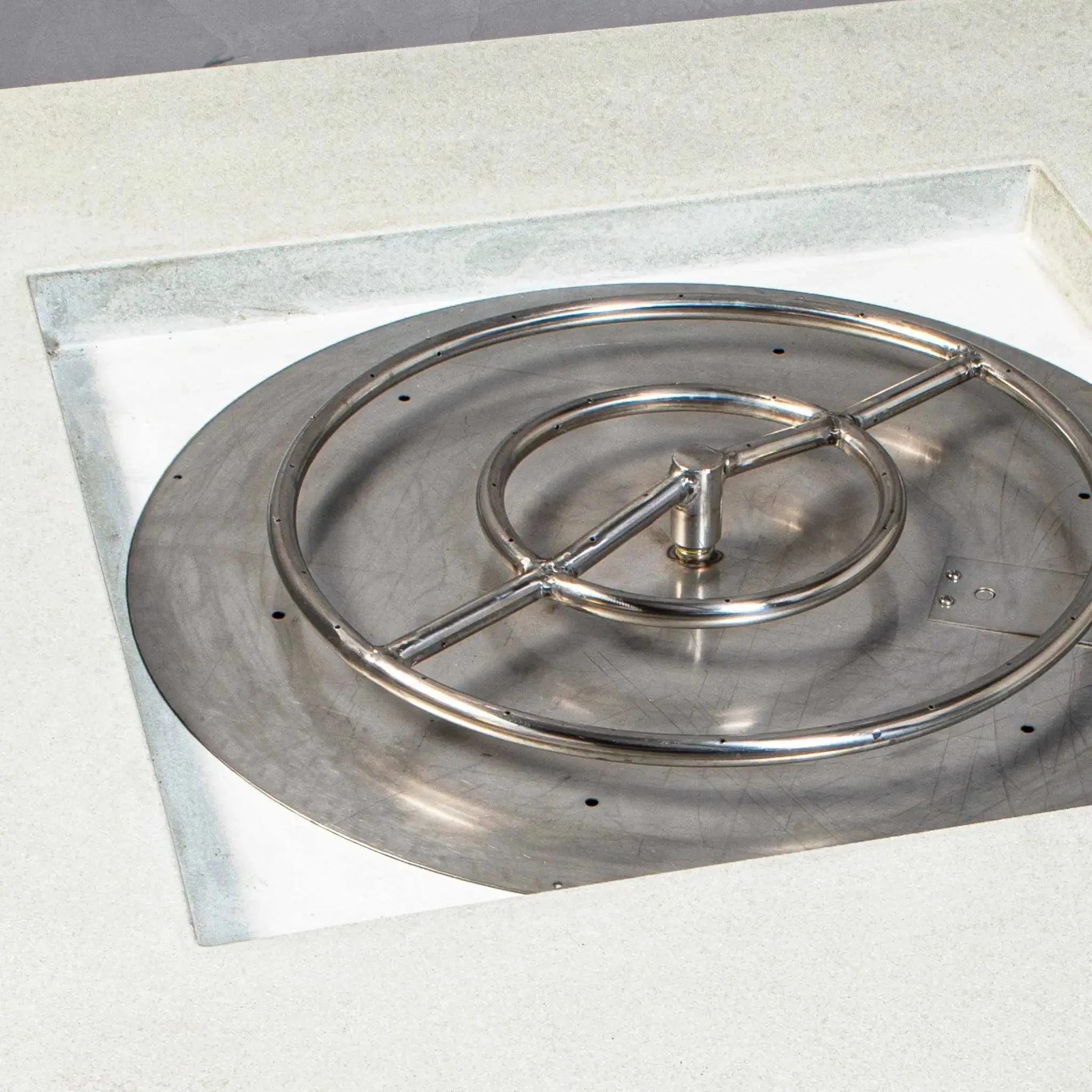 36" Square Rustic Gravity Concrete (GFRC) Fire Pit - Natural Gas - 110V CSA Hi/Lo Electronic Ignition System w/Bluetooth & Handheld Remote - White by Starfire Designs - Image 10