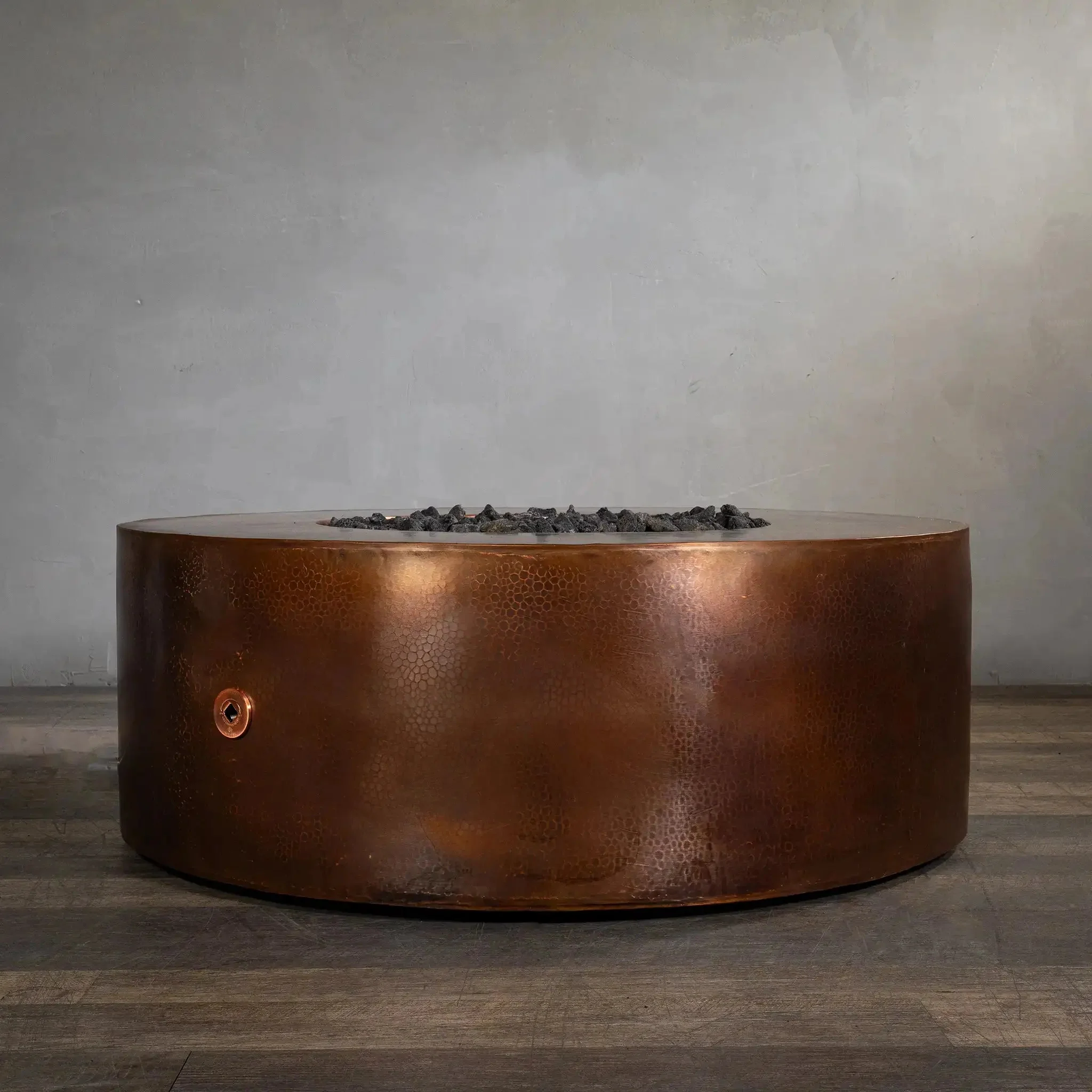 Starfire Designs Gravity Moreno 45" W Round Copper Fire Pit - MORGRAV4516 - Image 4