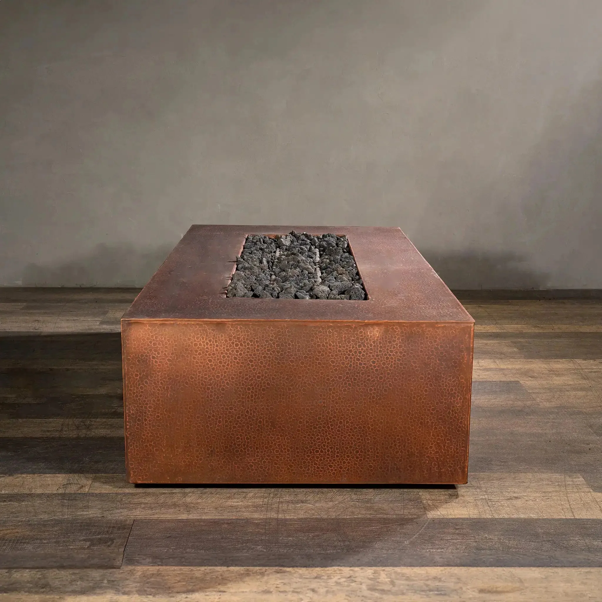 Starfire Designs Gravity Moreno 60" L x 32" W Rectangle Copper Fire Pit - MORGRAV603216 - Image 6