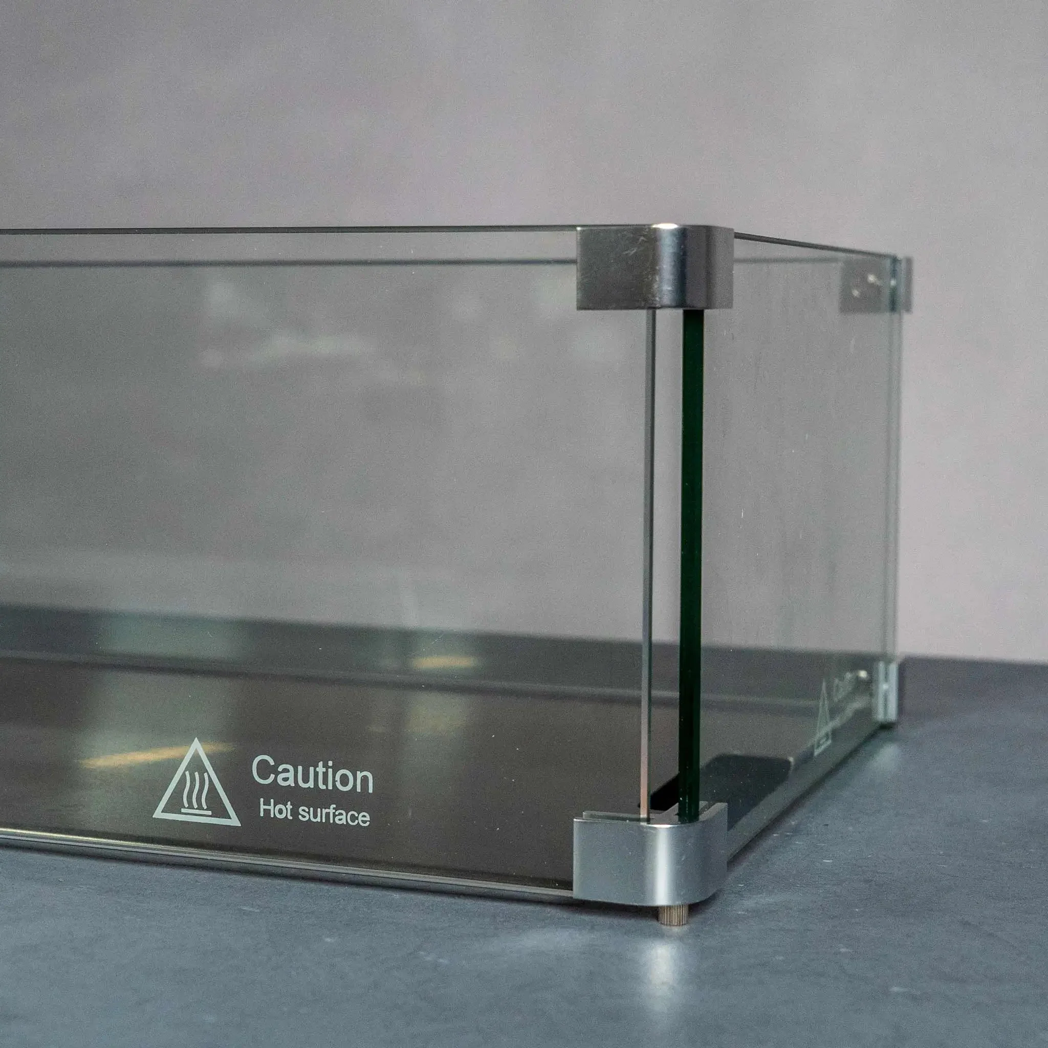 Rectangle Beton Glass Wind Guard by Starfire Designs - Image 3