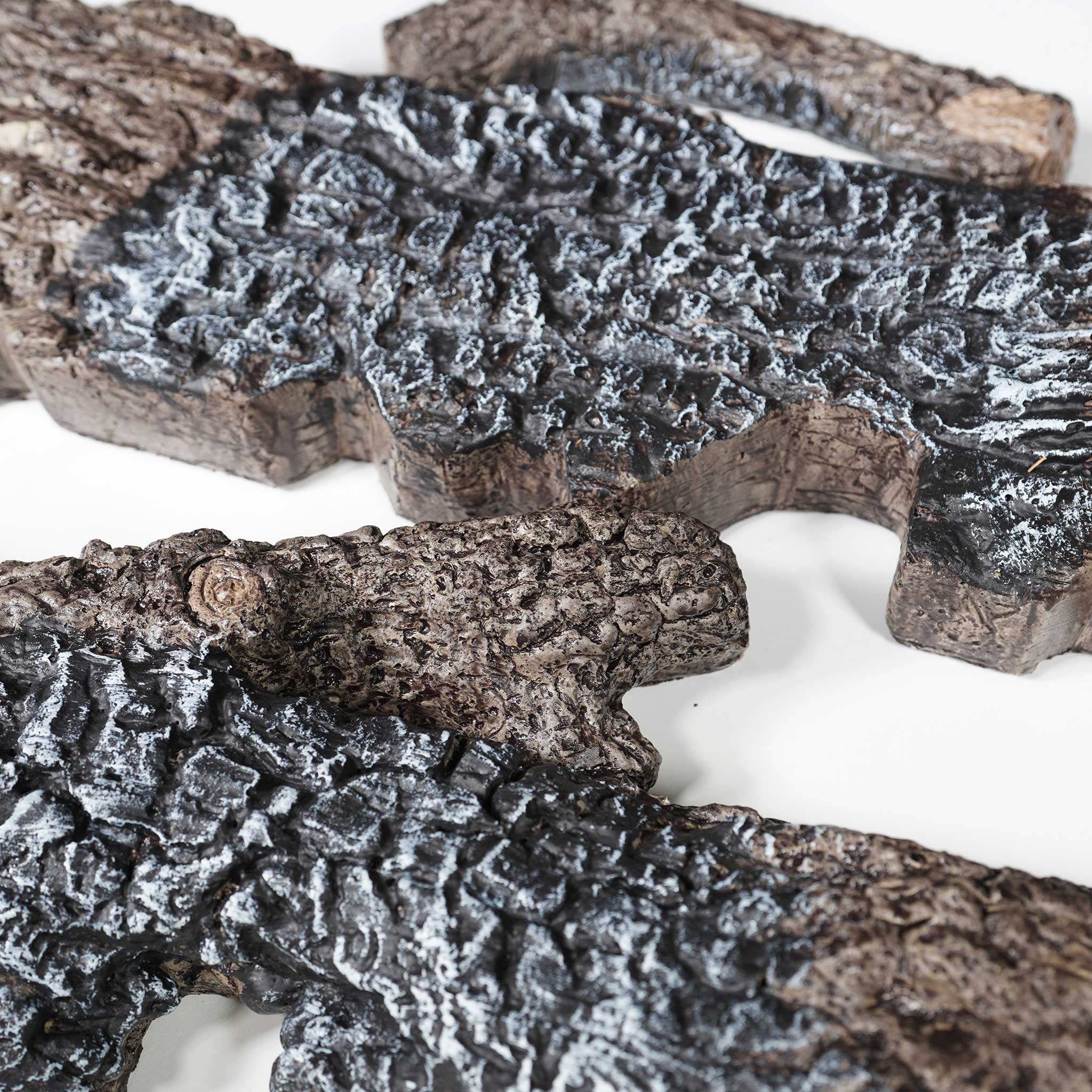 Vent-Free Gas Logs Charred Frontier Oak by Real Fyre - Image 11