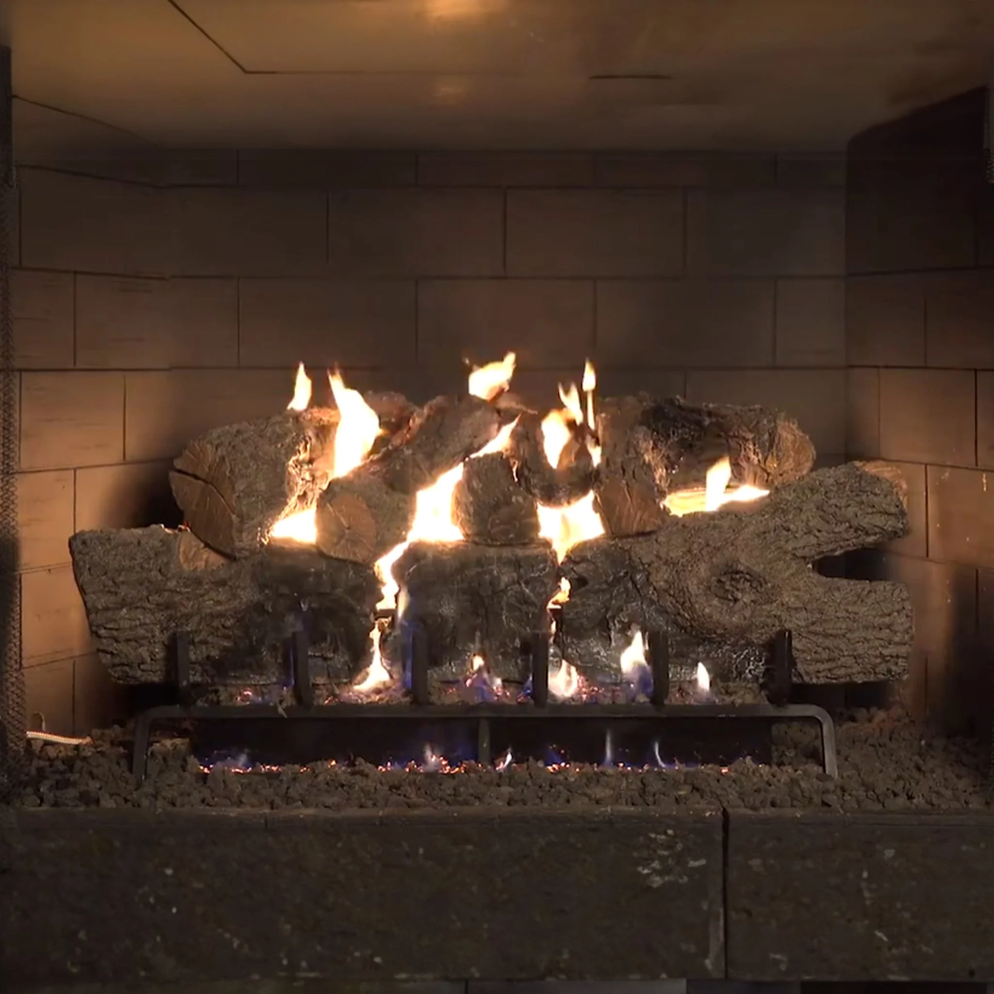 Vented Charred Oak Gas Logs Royal English by Real Fyre - Image 6