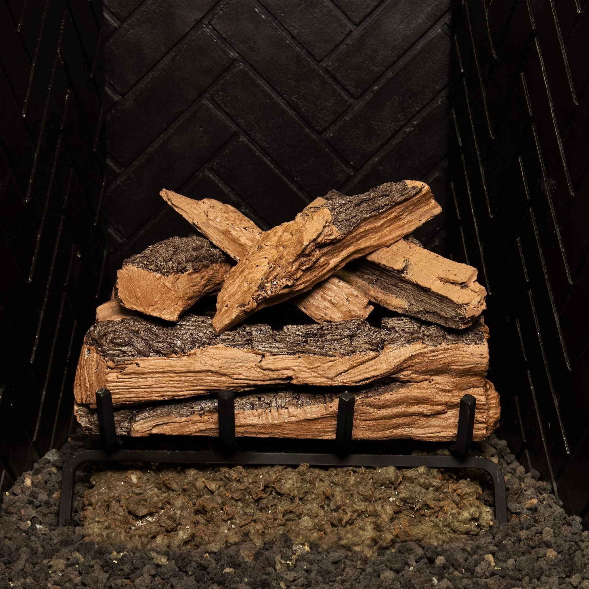 Vented Designer Plus Gas Logs Split Oak by Real Fyre - Image 4