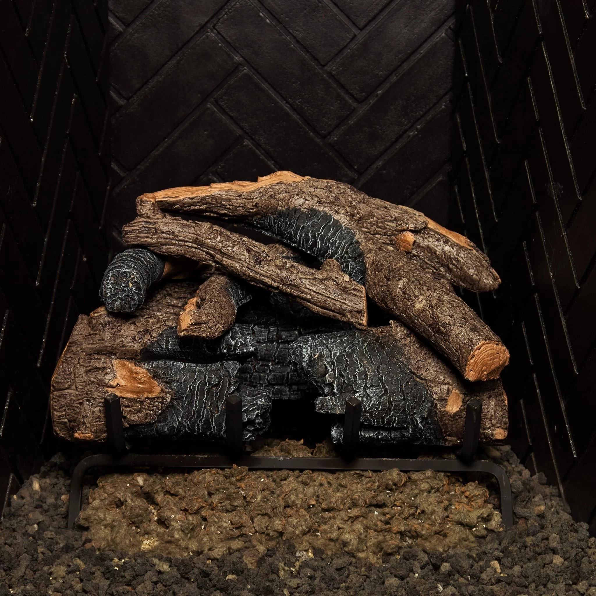 Vented Gas Logs Charred American Oak by Real Fyre - Image 3